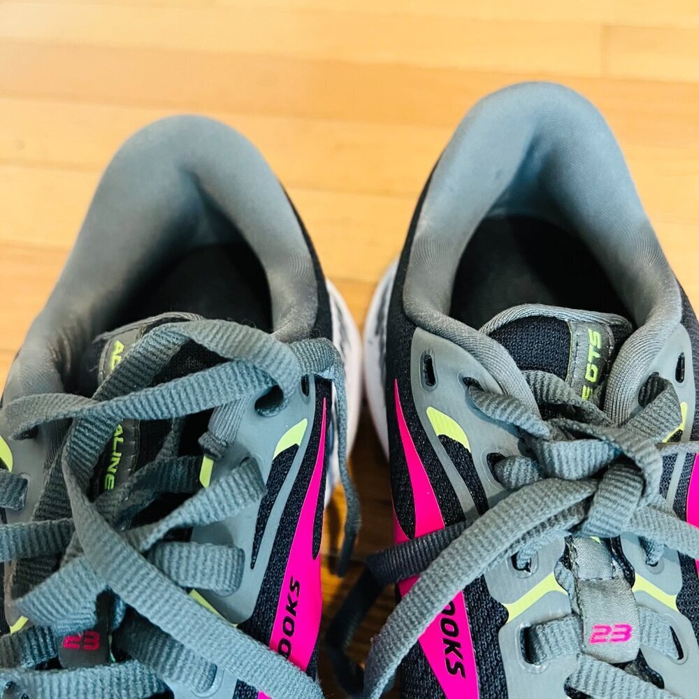 Brooks Womens Adrenaline GTS 23 GTX Goretex Running Shoes • 7 • EUC • Black - Picture 8 of 16